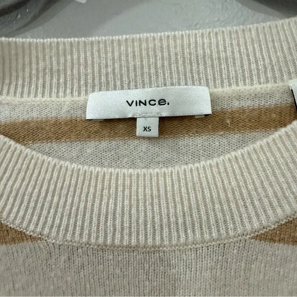 Vince Sweater Striped Wool Cashmere Blend in Cream Crew & Scoop Necks